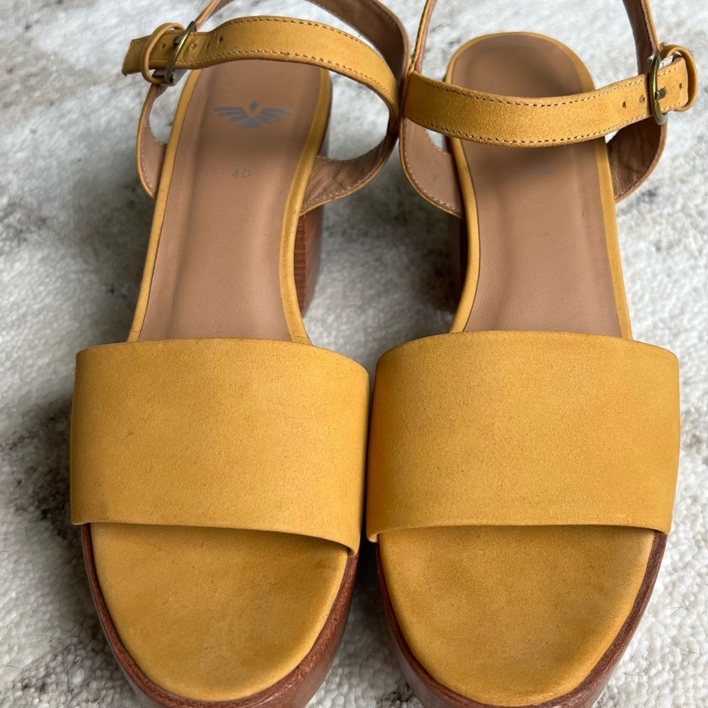 FORTRESS OF INCA Yellow Minimalist Sandals